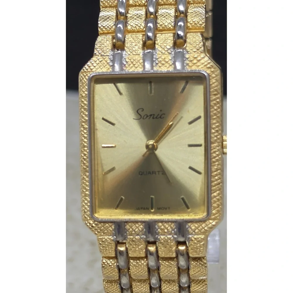 SONIC Gold Dial Tank Quartz Unisex Watch With Bracelet Band